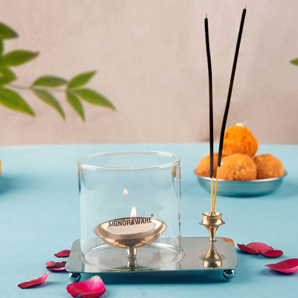 Signoraware Aarti Diya Medium with Borosilicate Glass Cover