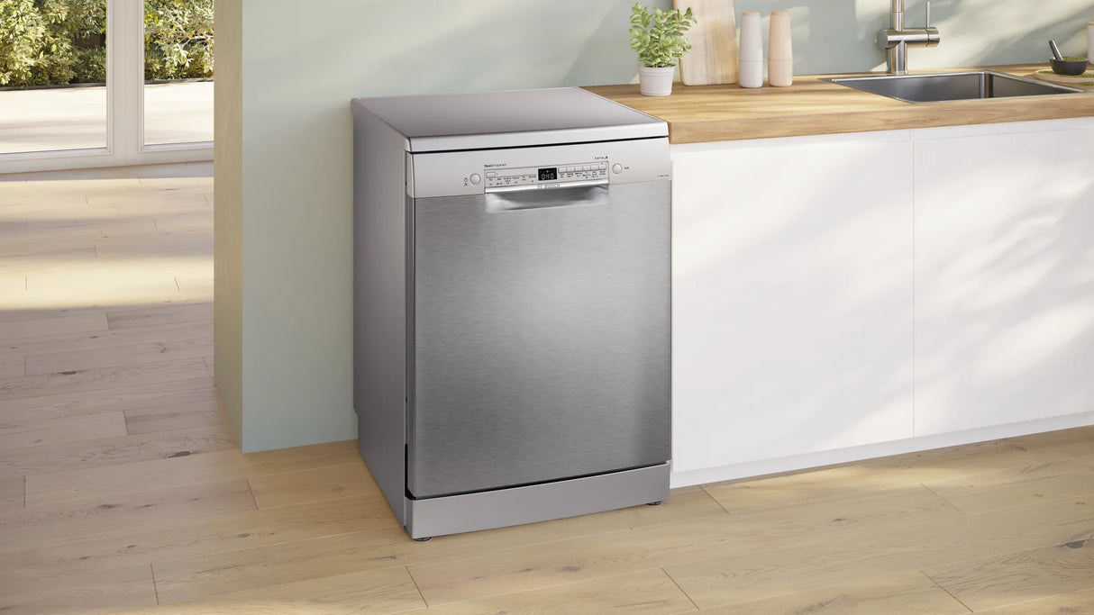 Series 6 Free-Standing Dishwasher, 60 cm, Brushed Steel, Home Connect | SMS6IKI01I