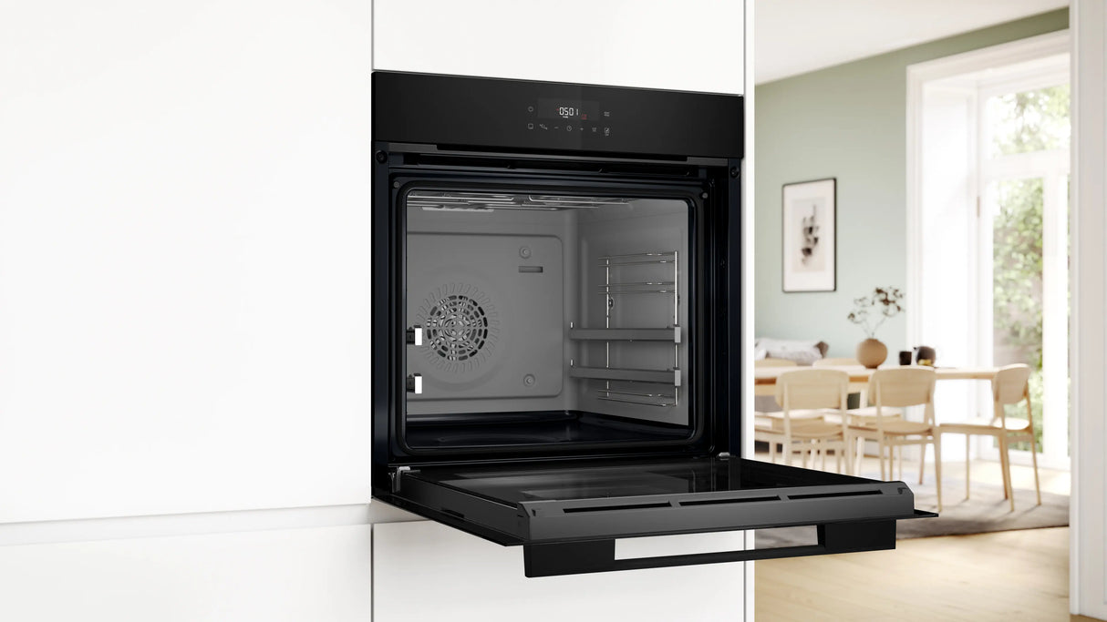 Series 6 Built-in Oven 76L Air Fry AutoPilot HJG852YB0I