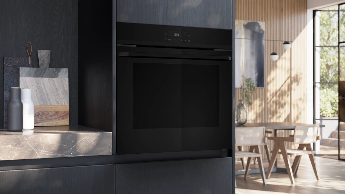 iQ500 Built-in Oven 60 x 60 cm Black HJ852GYB0I