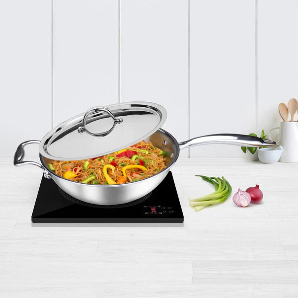 Signoraware Artista Tri-Ply Stainless Steel Induction Compatible Triply WOKPAN/DEEP FRYPAN with Stainless Steel Lid (Induction and Gas Compatible), 24cm, Capacity 2800 ml, Silver