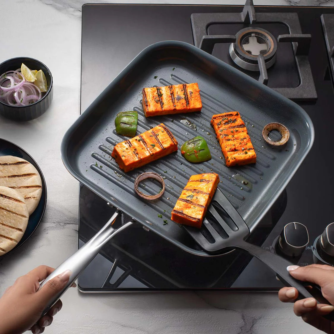 Tramontina Fusao 26cm Triply Ceramic Concave Tawa 4mm thick