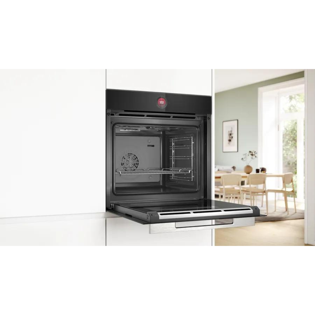 Bosch Serie 8 HBG7341B1 71 ltr Built-in Oven 60cm Black