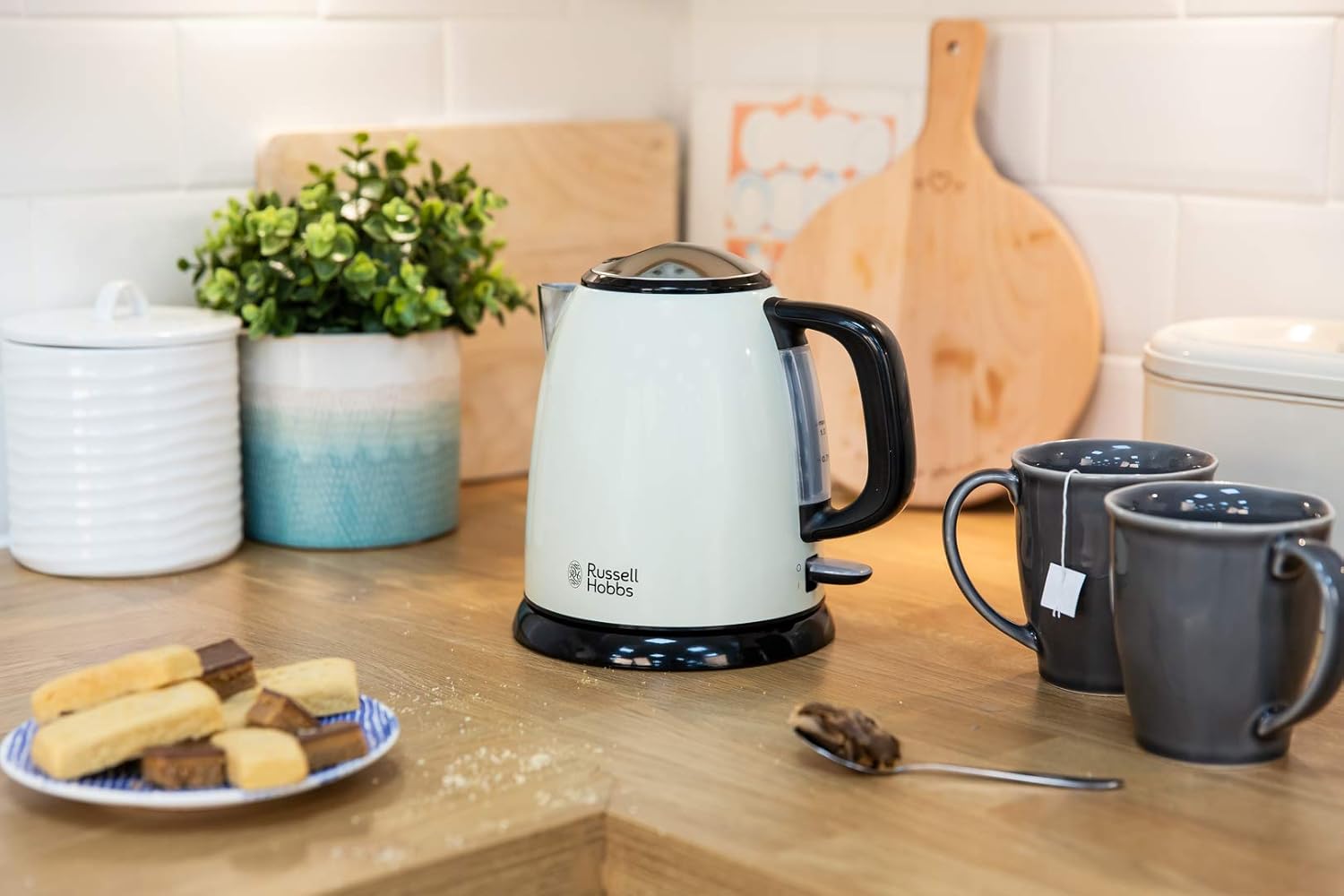 1.0 L Colours+ Kettle | Stainless Steel 2400 W, Cream | Quick Boil Function, Removable Limescale Filter, External Water Level Indicator, Small Travel Kettle | 24994-70