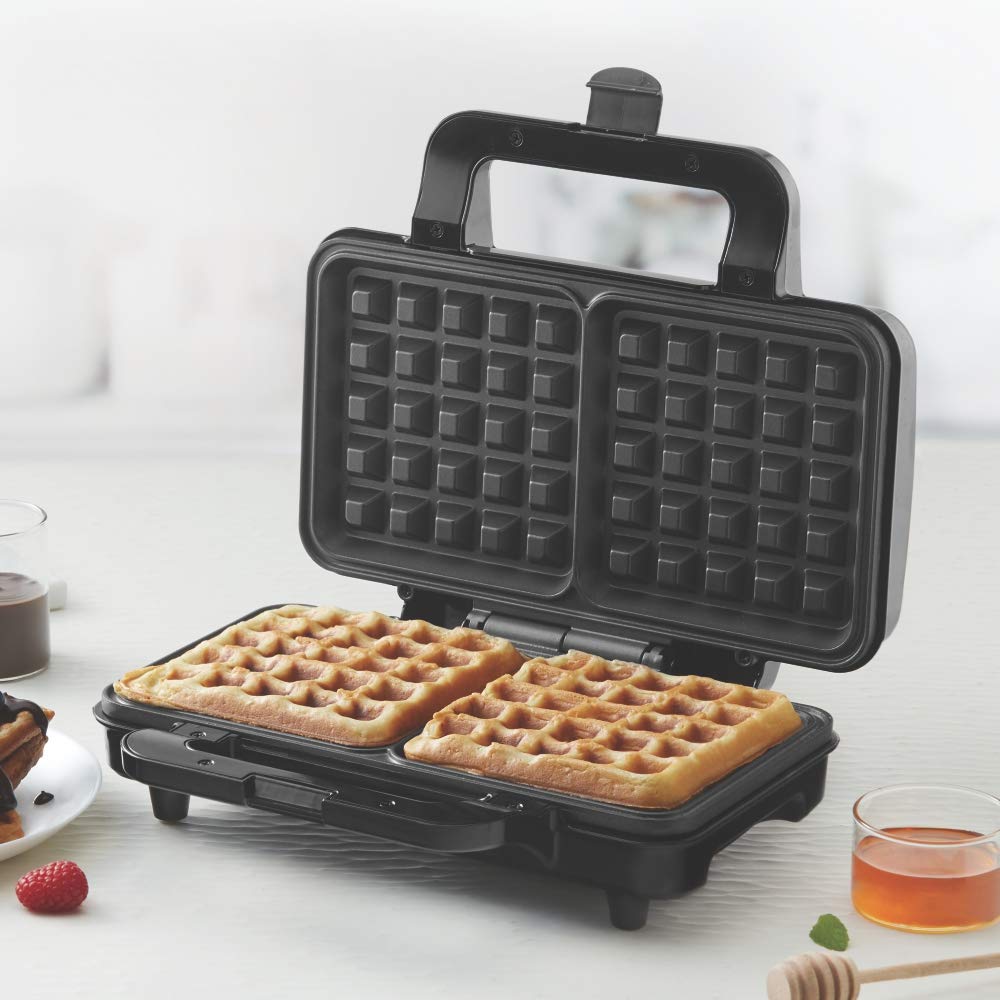 Neo Waffle Maker 1000 W, opens 90°