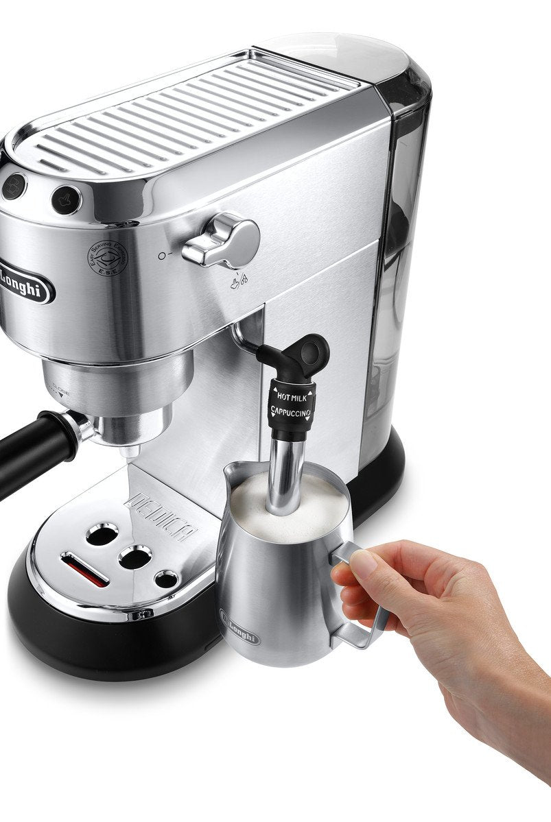 DE'LONGHI PUMP ESPRESSO COFFEE MAKER EC 685M