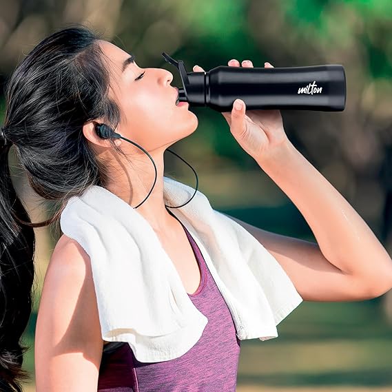 Comet 750 Stainless Steel Water Bottle 730 ml, Single Walled, ISI Certified I Leak Proof Lid, Rust Proof I For School, Office, Gym I Black