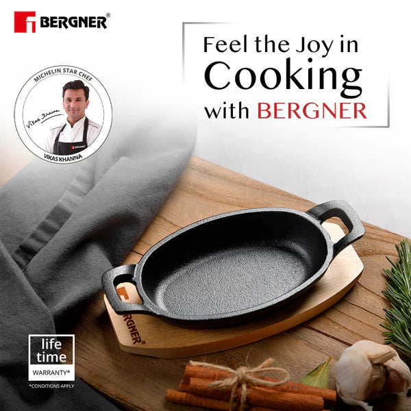 Cook & Share Cast Iron Mini Pan, Comes with Wooden Tray - Induction Bottom BG-34216-BK