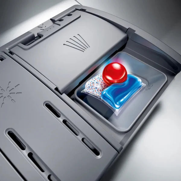 iQ500 Free-Standing Dishwasher 15 Place Settings – SN25HI00MI with Home Connect