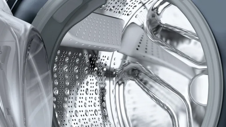 Siemens 10 kg iQ700 WG52A2ZPIN front load washing machine, 1200 rpm – drum view.