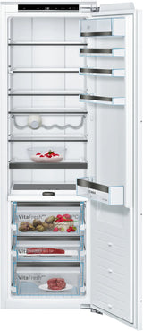Series 8 KIF81HD31I 289L Stainless Steel LED Lighting Built-In Refrigerator