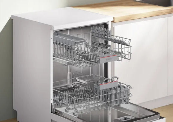 Series 6 60 cm Free-Standing Dishwasher SMS6IKW01I – 14 Place Settings, Home Connect, EcoSilence Drive