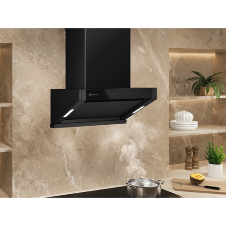 60cm Wall Mounted Semi-Slope Chimney UltimateTaste 700 Series (ECS6939KB)