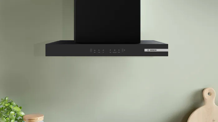 Series 4 wall-mounted cooker hood 60 cm Black DWB68IJ60I
