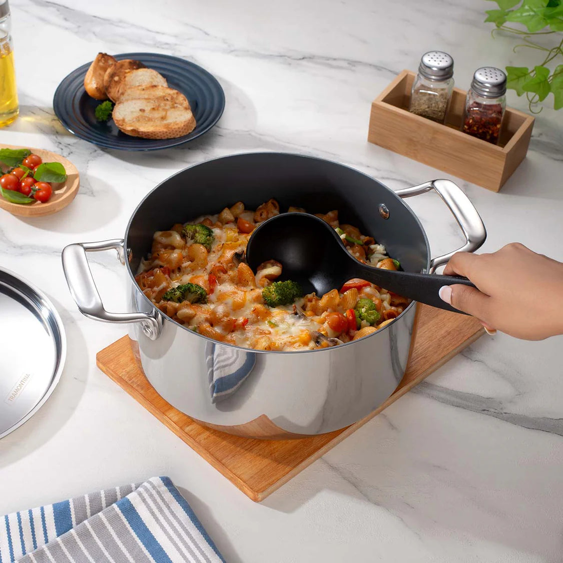 Tramontina Fusao 20cm Triply Ceramic Casserole