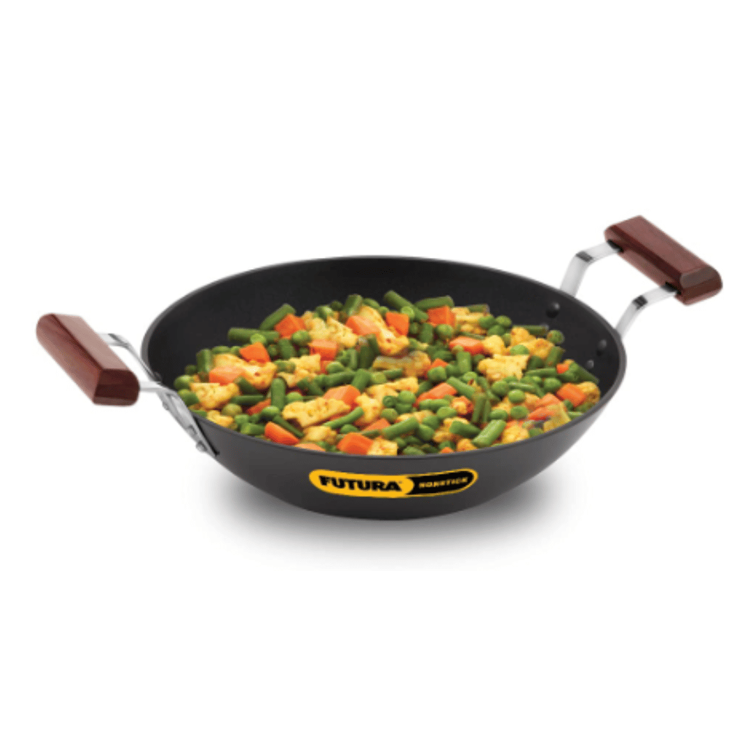 Hawkins 2.5 Litre Futura Non Stick Deep Fry Pan, Flat Bottom, Black, IND25