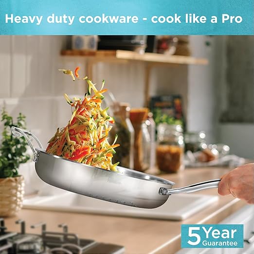 Hawkins Pro 26 cm Frying Pan, Triply Stainless Steel Fry Pan with Stainless Steel Handle and Stainless Steel Lid, Silver (PSF26S)