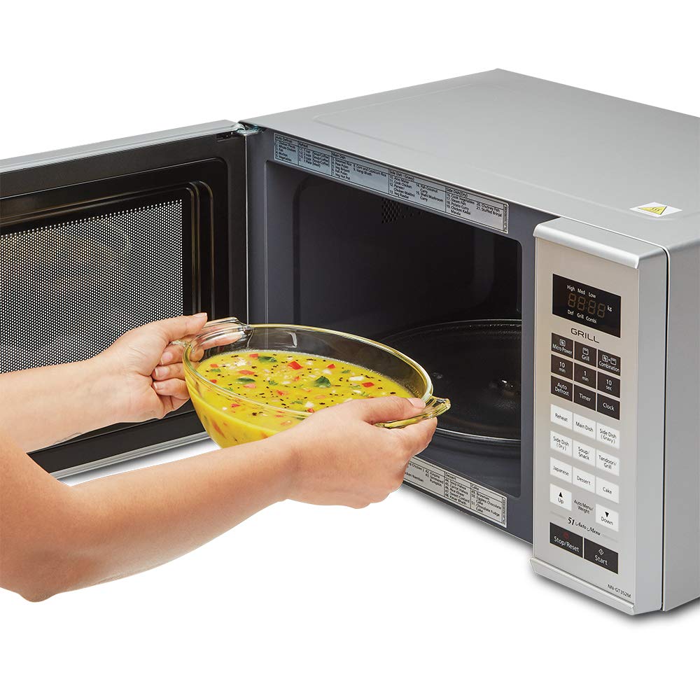 Solid Glass Deep Oval Oven and Microwave Safe Serving Bowl/Casserole with Glass Lid, (1300 ml, Transparent)