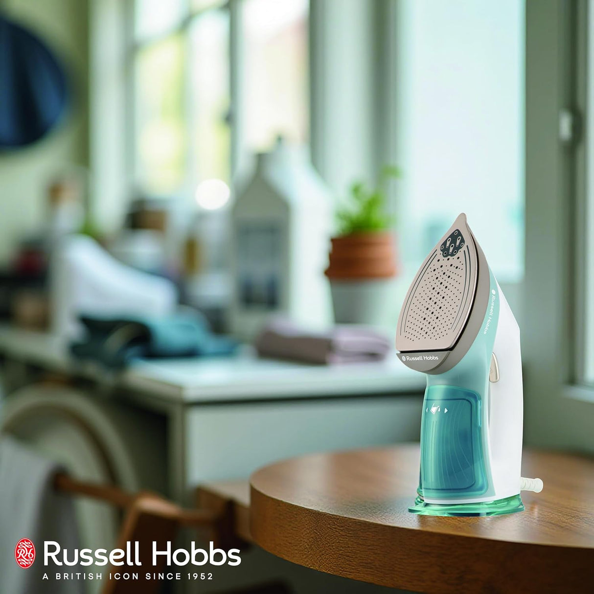 1960W Handheld Garment Steamer RGS1960HANDY