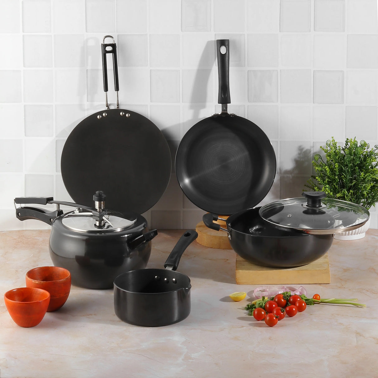 Hard Anodized Bridal cookware set of 5 pieces
