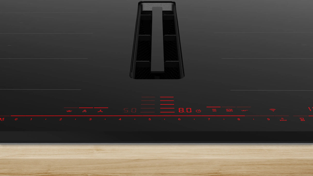 Series 8 Induction Hob with Integrated Ventilation System 4 Zone 80 cm PXX875D67E