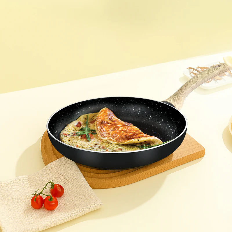 Bellini Plus Aura 5-Layer Non-Stick Omelet Pan / Frypan, 20cm/1.4L, Thickness 3.2mm - Induction Bottom-BGIN-31259-BK