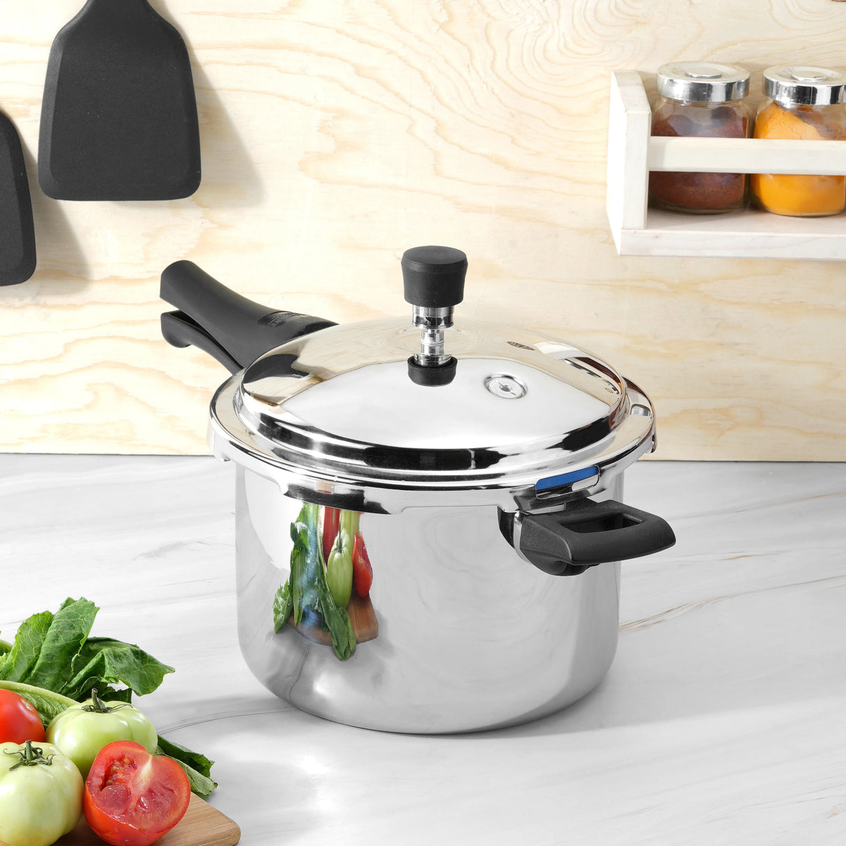 Kraft Futuretec Outer Lid Pressure Cookers 3L