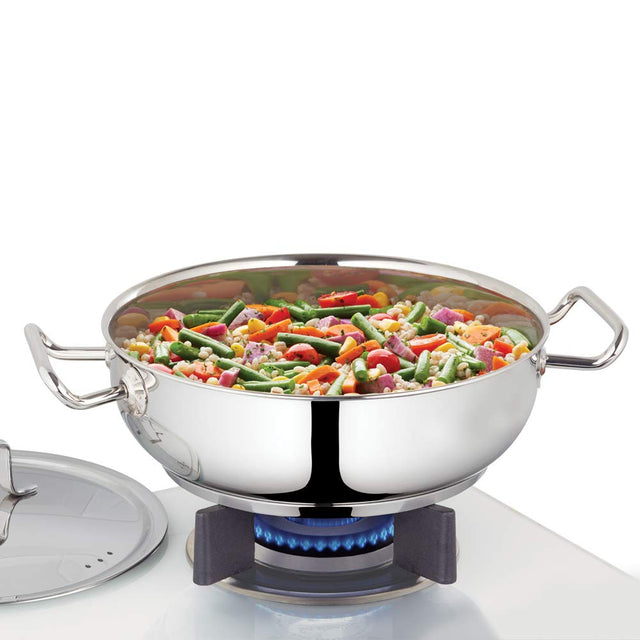 Borosil 2.8 L Stainless Steel Flat Kadhai with lid,Impact Bonded Tri-Ply Bottom