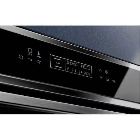 Electrolux KVLBE00X  45cm UltimateTaste 500 built-in combination microwave oven with 43L capacity